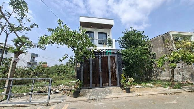 Hình ảnh Bán Nhà Đẹp Đường Xe Hơi 8m Khu Phân Lô Đường Long Phước, 54m2 -2 Tầng