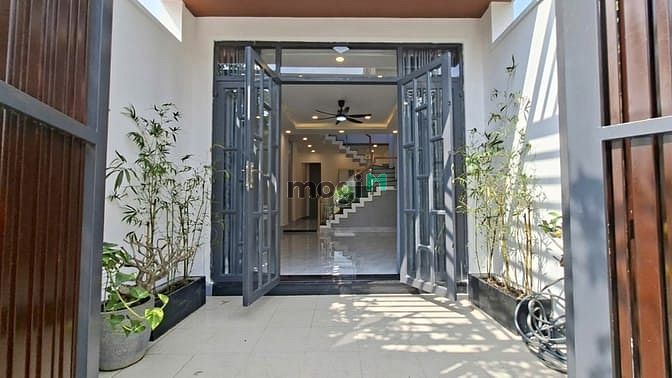 Hình ảnh Bán Nhà Đẹp Đường Xe Hơi 8m Khu Phân Lô Đường Long Phước, 54m2 -2 Tầng