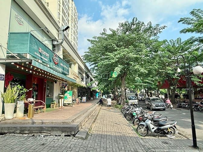 Hình ảnh BÁN SHOP GÓC ĐƯỜNG PHẠM VĂN NGHỊ, khu Sky Garden 3, Phú Mỹ Hưng giá rẻ