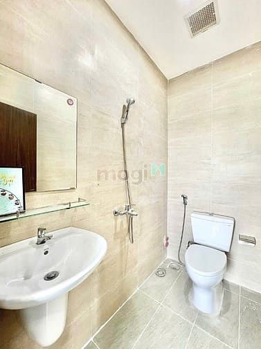 Hình ảnh Phòng Mới Xây 100% Đón Nắng Gần Sân Golf Tân Sơn Nhất