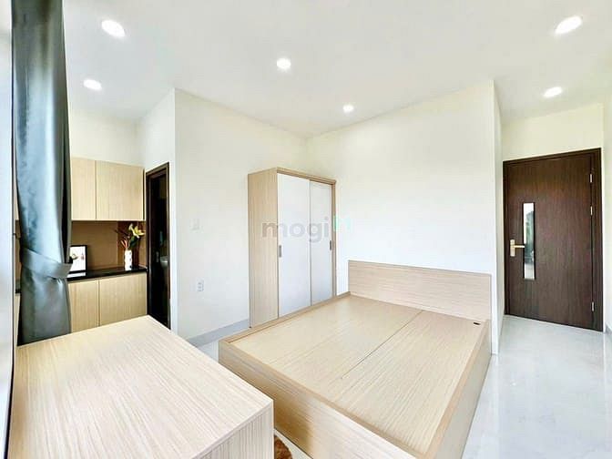 Hình ảnh Phòng Mới Xây 100% Đón Nắng Gần Sân Golf Tân Sơn Nhất