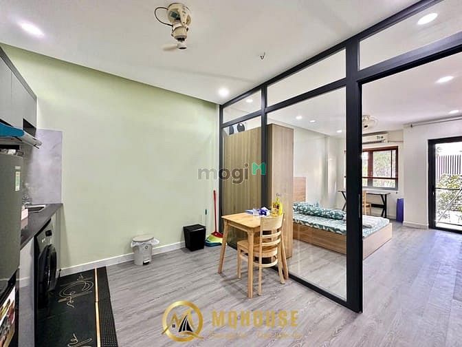 Hình ảnh Cho Thuê Căn Studio Ban Công Tách Bếp Ngay Út Tịch Mới Nhất