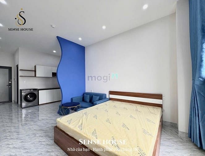 Hình ảnh Cho Thuê Căn Studio Tách Bếp Ban Công Ngay Cầu Vượt Hoàng Hoa Thám