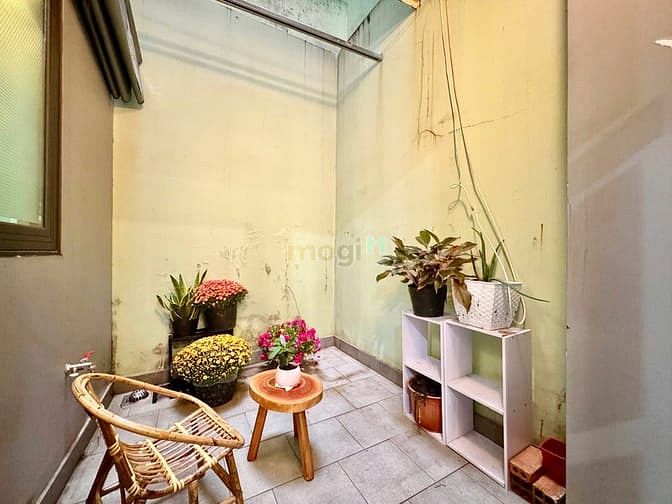 Hình ảnh Mb6623 nạp rút nhanh chóng studio sân vườn 40m2 ngay trung tâm quận 1 gần chợ Bến Thành