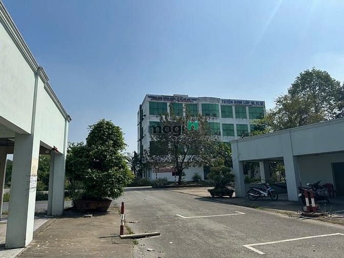 Hình ảnh Cho thuê kho xưởng 500m2, 1000m2, QL1A Bình Tân, Gần PouYuen, Siêu thị