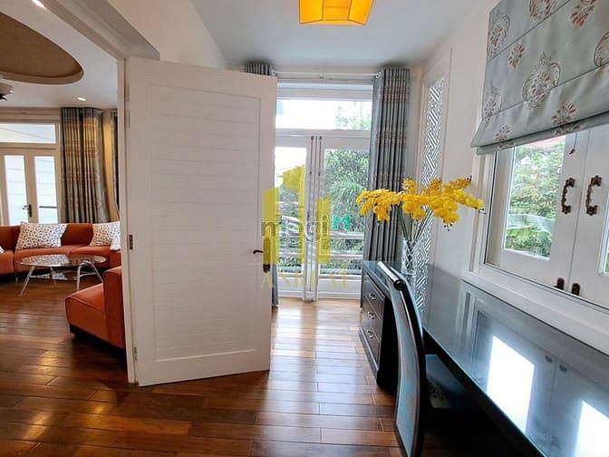 Hình ảnh Biệt Thự Sân Vườn 300m2 - Đầy Đủ Nội Thất Tiện Nghi - Giá 60 Triệu