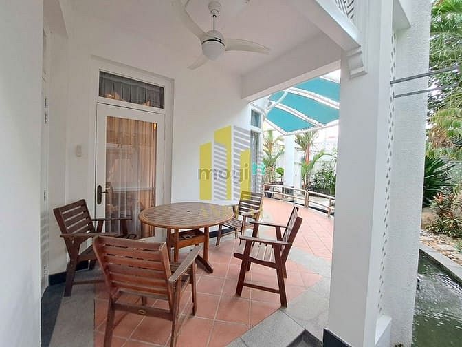 Hình ảnh Biệt Thự Sân Vườn 300m2 - Đầy Đủ Nội Thất Tiện Nghi - Giá 60 Triệu