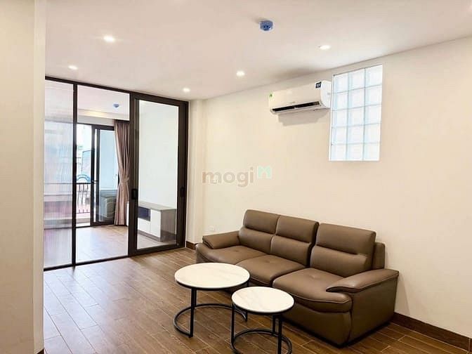 Hình ảnh Cho Thuê Căn 1 Phòng Ngủ Cao Cấp Ban Công Ngay Sân Bay Tân Sơn Nhất