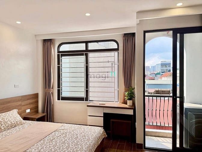 Hình ảnh Cho Thuê Căn 1 Phòng Ngủ Cao Cấp Ban Công Ngay Sân Bay Tân Sơn Nhất
