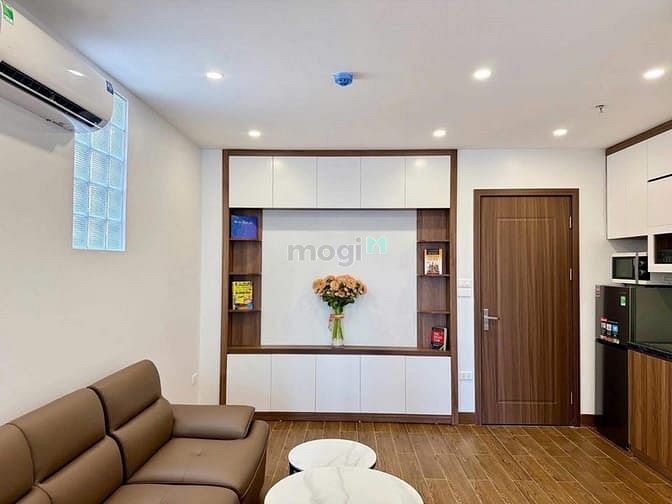 Hình ảnh Cho Thuê Căn 1 Phòng Ngủ Cao Cấp Ban Công Ngay Sân Bay Tân Sơn Nhất