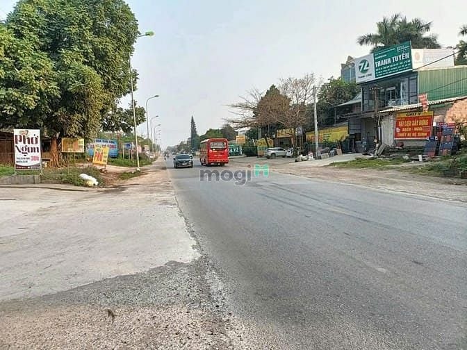 Hình ảnh Bán Đất Hoà Lạc View Hồ Tân Xã Đường Rộng Ô Tô Tránh Ở Sướng KD Tốt.