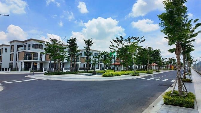 Hình ảnh Bán giá gốc Chủ Trang MB66.COM Chính Thức - MB 66 Uy Tín căn Biệt thự đơn lập 300m2 ngay Bến du thuyền