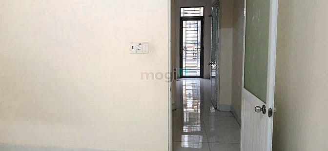 Hình ảnh Cho thuê nhà Linh Đông, diện tích 103m2, đường ô tô, giá rẻ