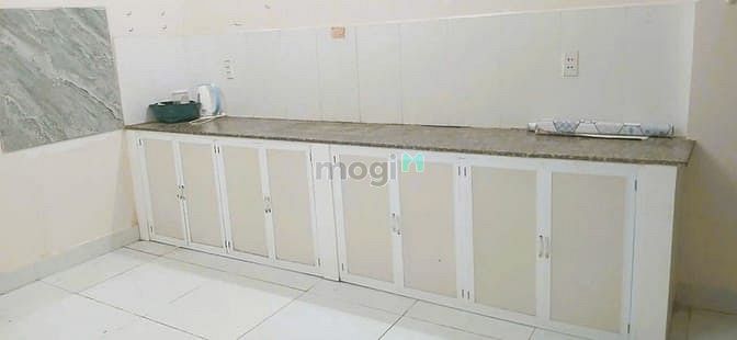 Hình ảnh Cho thuê nhà Linh Đông, diện tích 103m2, đường ô tô, giá rẻ