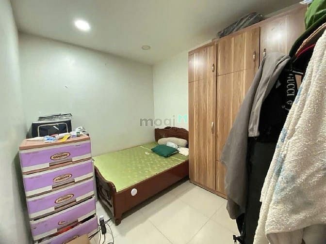 Hình ảnh Hiếm | Bán mặt phố Cầu Giấy | 45m2 X 4 tầng | MT 3.2m | Giá 29.8 tỷ