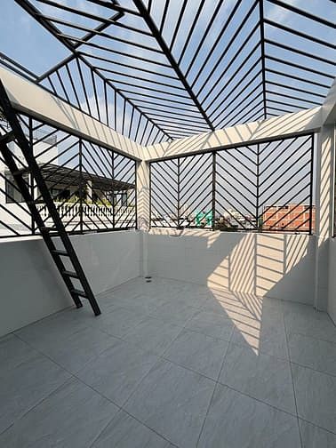 Hình ảnh Bán Nhà Phan Anh Bình Tân 5 Tầng mới xây full nội thất cao cấp