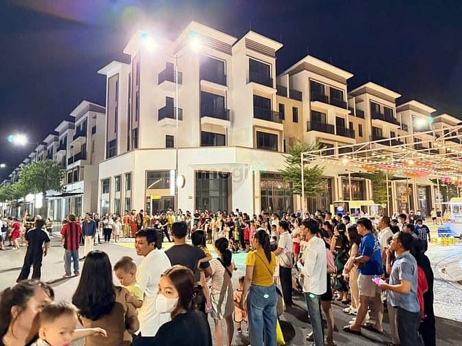 Hình ảnh bán căn shophouse đường thái sơn 3, 120m, 4 lầu mặt tiền kinh doanh