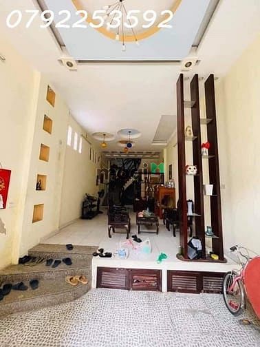 Hình ảnh Bán nhà. khương đình . thanh xuân 80m x 3t x mặt tiền 4.3m . giá 14,5