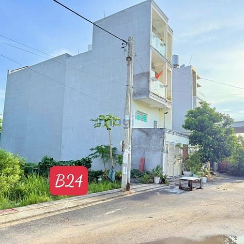Hình ảnh EM LUÂN CHUYÊN ĐẤT khu vực Nguyễn Xiển, Việt Nhân Villa
