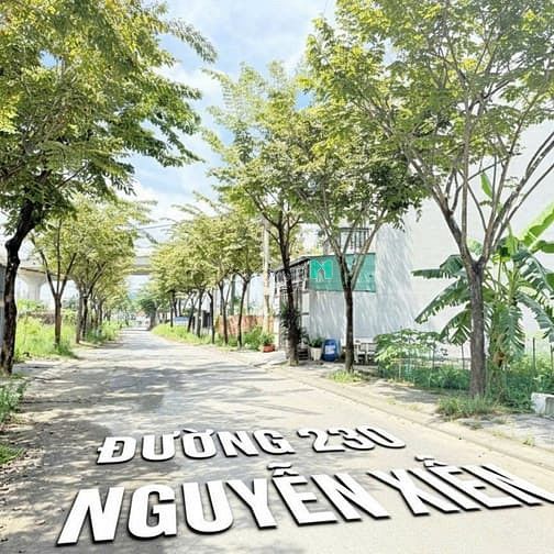 Hình ảnh EM LUÂN CHUYÊN ĐẤT khu vực Nguyễn Xiển, Việt Nhân Villa