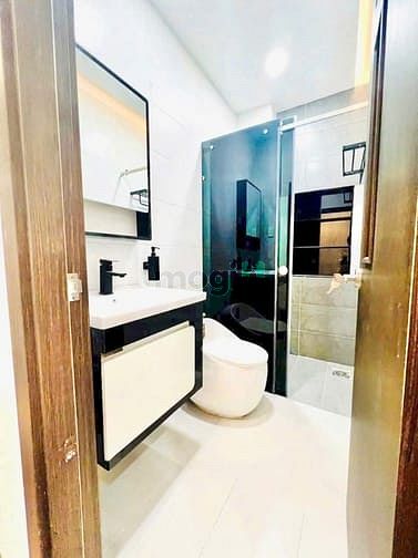 Hình ảnh Nhà (6x10) 5 tầng, 4 phòng ngủ, Đường Lê Văn Quới