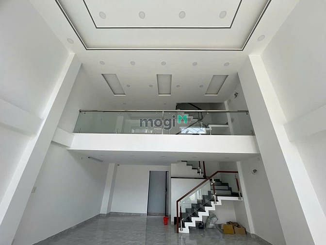 Hình ảnh Cho thuê MTKD ngang 6.5M 3 LẦU 25 TRIỆU