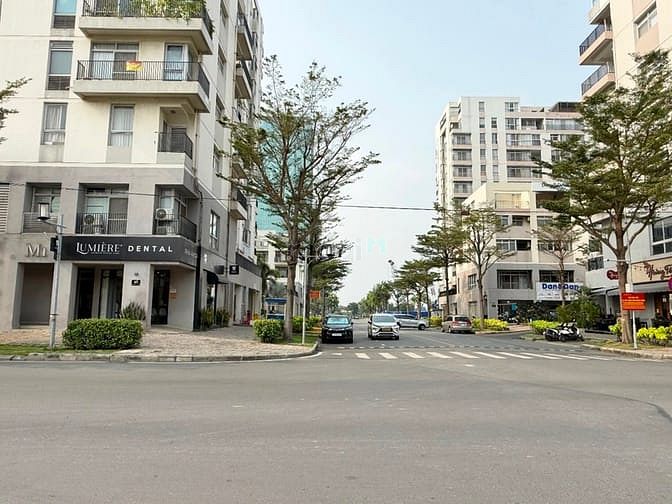 Hình ảnh BÁN SHOPHOUSE PHÚ MỸ HƯNG căn góc đường Raymondieene và Đường B giá rẻ