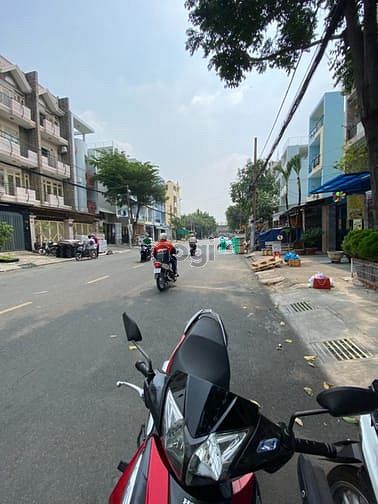 Hình ảnh 🎁💯Đất Đôi MTKD 20m khu Bình Phú 8x20m Xây 5 tầng GẦN TRƯỜNG BÌNH PHÚ