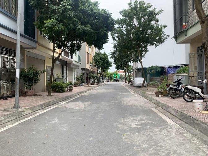 Hình ảnh Bán đất hòa lạc, sát metro 5, đại lộ thăng long, đối diện ĐH FPT, ĐHQG