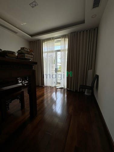 Hình ảnh Cho thuê gấp biệt thự đơn lập, Phú Mỹ Hưng, Quận 7