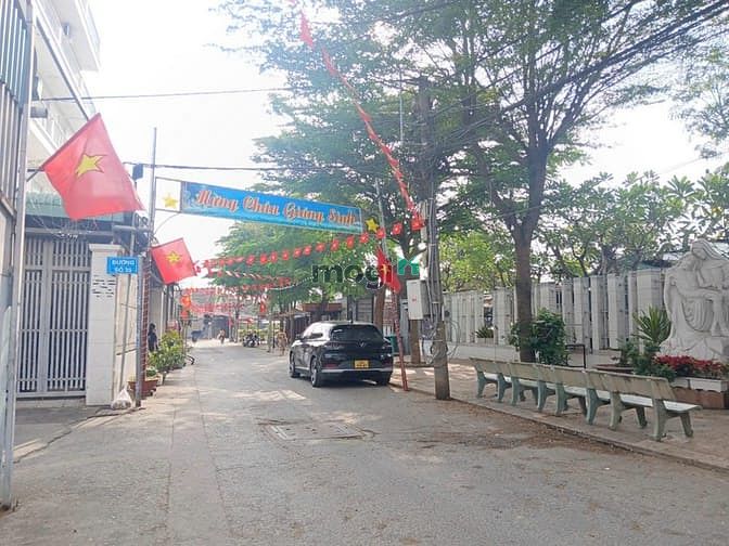 Hình ảnh Bán ĐẤT thổ cư mặt tiền đg Xe tải Phường Bình Trưng Đông Quận 2 full t