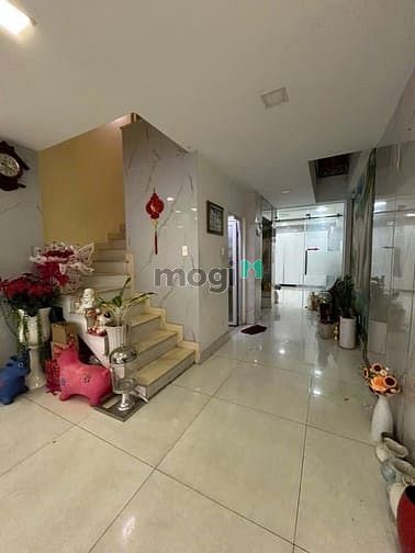 Hình ảnh Phạm Văn Đồng – Bình Thạnh – 6 tầng BTCT – có thang máy – SHR – 13.5 t