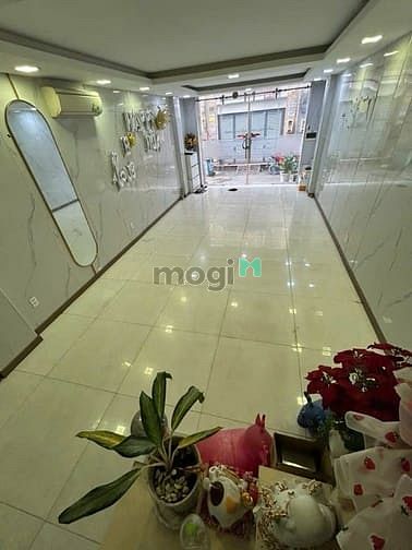 Hình ảnh Phạm Văn Đồng – Bình Thạnh – 6 tầng BTCT – có thang máy – SHR – 13.5 t