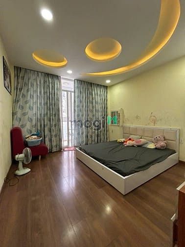 Hình ảnh Phạm Văn Đồng – Bình Thạnh – 6 tầng BTCT – có thang máy – SHR – 13.5 t