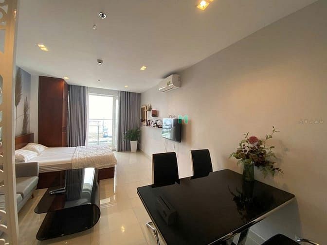 Hình ảnh C/c Sky Center, Phổ Quang, P2, TB: 47m2, Officetel, Nội thất mới, 11tr