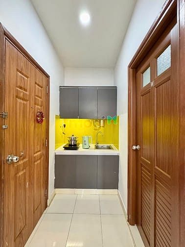 Hình ảnh Mb6623 nạp rút nhanh chóng bancol thoáng mát, nội thất đầy đủ đối diện VN Quốc Tự Quận 10