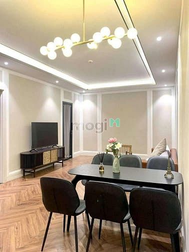 Hình ảnh Chính Chủ Bán CH King Palace Nguyễn Trãi DT 105m 3PN Full NT đẹp 9,8tỷ