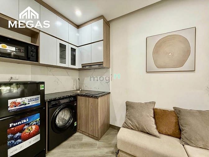 Hình ảnh Căn Hộ Full Nội Thất - Tách Bếp - Ban Công Ngay Sau Emart Phan Văn Tri