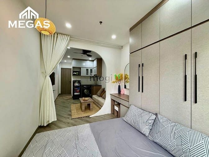 Hình ảnh Căn Hộ Full Nội Thất - Tách Bếp - Ban Công Ngay Sau Emart Phan Văn Tri