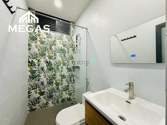 Hình ảnh Căn Hộ - Tách Bếp - Full Nội Thất - Ban Công Ngay Công Viên Làng Hoa