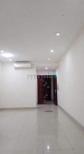 Hình ảnh Chung cư Saigonres, Nguyễn Xí, BT: 90m2, NTCB, 2p ngủ. 13triệu