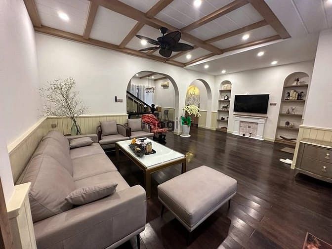 Hình ảnh Cho thuê gấp biệt thự Mỹ Thái 1, Phú Mỹ Hưng