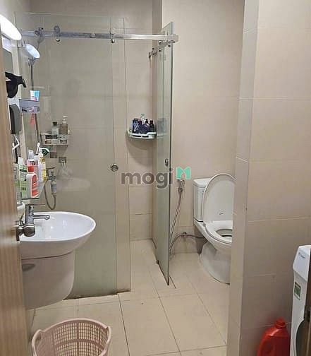 Hình ảnh Chung cư Sky Center, Phổ Quang, P2, TB: Officetel, Nội thất mới, 11tr5
