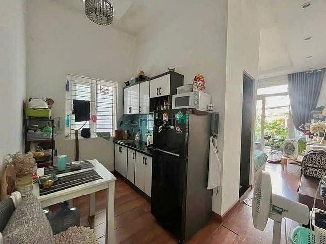 Hình ảnh Chung cư Sky Center, Phổ Quang, P2, TB: Officetel, Nội thất mới, 11tr5