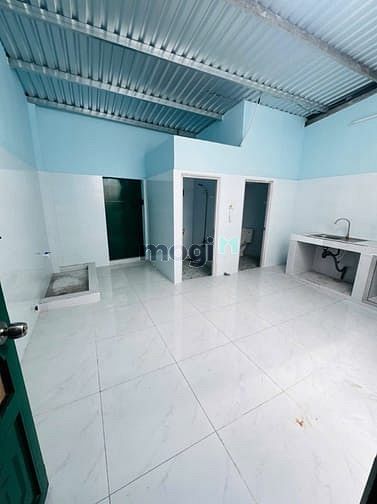 Hình ảnh Cho thuê nhà Hồ Ngọc Lãm 8 triệu