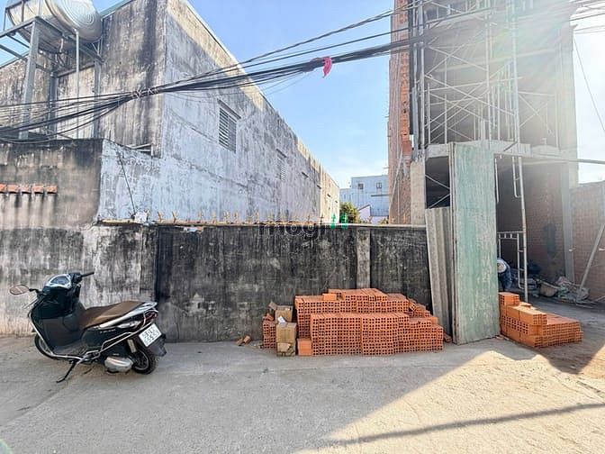 Hình ảnh Bán đất thổ cư đường ô tô Thạnh Mỹ Lợi, Quận 2