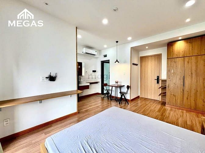 Hình ảnh Căn Hộ Studio - Full Nội Thất - 1PN - Tách Bếp - Ban Công Ngay Emart