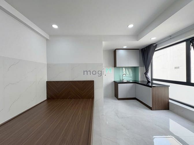 Hình ảnh Căn Hộ - Full Nôi Thất - Ban Công - Mới Xây Ngay Công Viên Phần Mềm