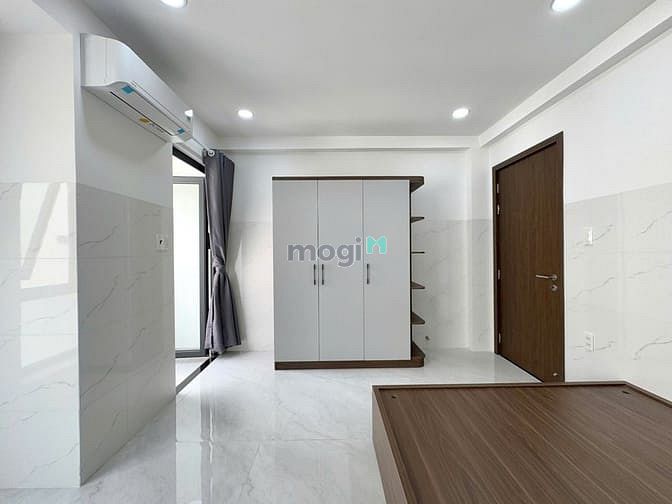 Hình ảnh Căn Hộ - Full Nôi Thất - Ban Công - Mới Xây Ngay Công Viên Phần Mềm