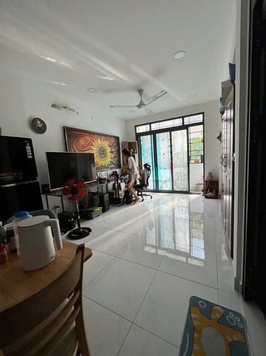 Hình ảnh C/c Nguyễn Tri Phương, P8, Q5, 70m2, 2PN, 1WC, Lầu 4, Thang bộ, 9tr/th